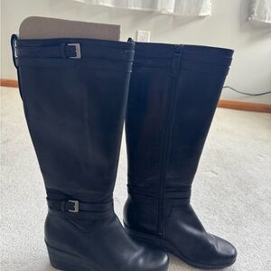 Black Women's Knee-High Boots